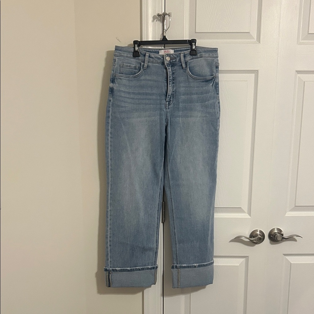 MOCO Custom Light Wash Women's Wide Leg Cuffed Hem Jeans
